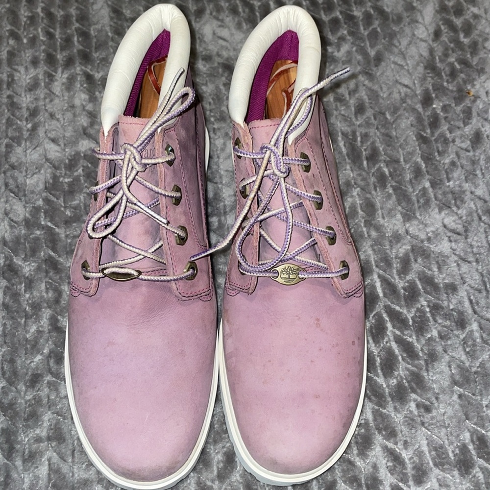 Timberland Waterproof Purple Leather Chukka Shoes Women’s 8.5 Wide  Lug Sole